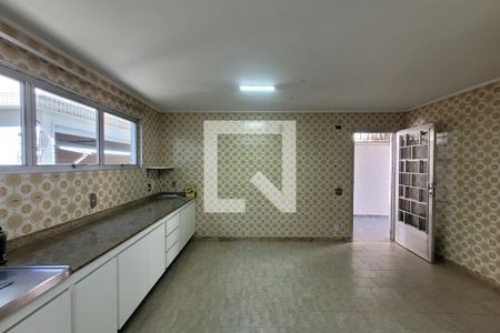 Casa à venda com 278m², 4 quartos e 4 vagasCozinha