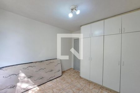 Quarto 1 de apartamento para alugar com 3 quartos, 65m² em Del Castilho, Rio de Janeiro
