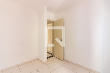 Quarto 2 de apartamento para alugar com 2 quartos, 45m² em São Pedro, Osasco