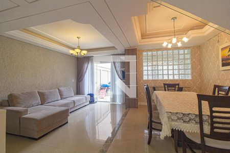 Sala de casa para alugar com 3 quartos, 198m² em Pineville, Pinhais