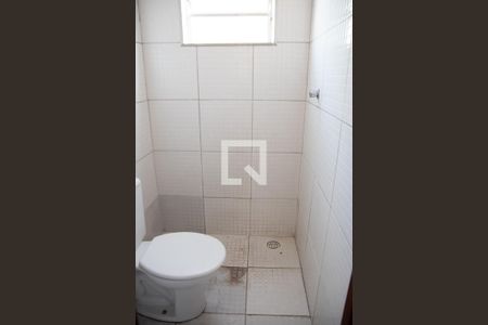 Banheiro de apartamento para alugar com 2 quartos, 50m² em Vila Medeiros, São Paulo