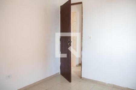 Quarto 2 de apartamento para alugar com 2 quartos, 50m² em Vila Medeiros, São Paulo