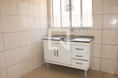 Cozinha de apartamento para alugar com 2 quartos, 50m² em Vila Medeiros, São Paulo