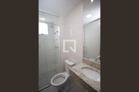 Banheiro de apartamento para alugar com 2 quartos, 45m² em Jardim Iris, São Paulo