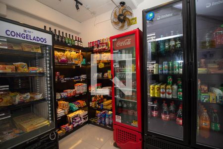Apartamento para alugar com 45m², 2 quartos e 1 vaga Apartamento para alugar com 45m², 2 quartos e 1 vagaMercado