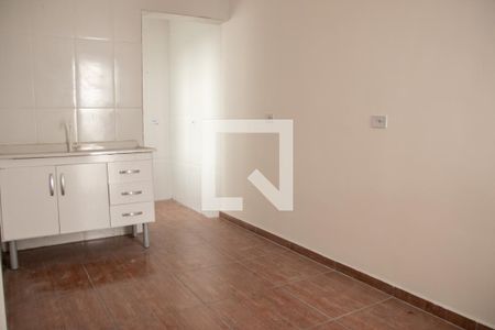 Sala e Cozinha de apartamento para alugar com 2 quartos, 49m² em Parque Edu Chaves, São Paulo