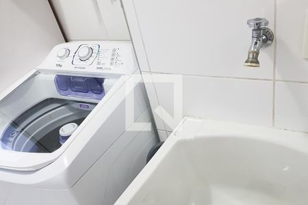 Apartamento à venda com 56m², 2 quartos e 1 vaga Apartamento à venda com 56m², 2 quartos e 1 vagaÁrea de Serviço