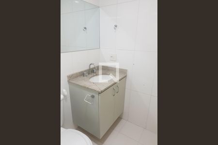 Apartamento à venda com 56m², 2 quartos e 1 vaga Apartamento à venda com 56m², 2 quartos e 1 vagaBanheiro - torneira
