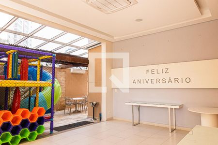 Apartamento à venda com 56m², 2 quartos e 1 vaga Apartamento à venda com 56m², 2 quartos e 1 vagaÁrea comum