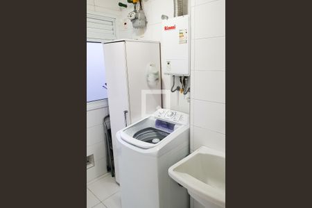 Apartamento à venda com 56m², 2 quartos e 1 vaga Apartamento à venda com 56m², 2 quartos e 1 vagaÁrea de Serviço