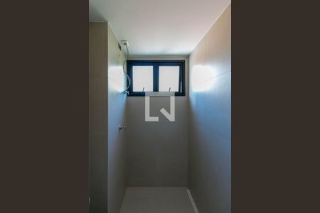 Apartamento à venda com 85m², 3 quartos e 2 vagas Apartamento à venda com 85m², 3 quartos e 2 vagasBanheiro da Suíte