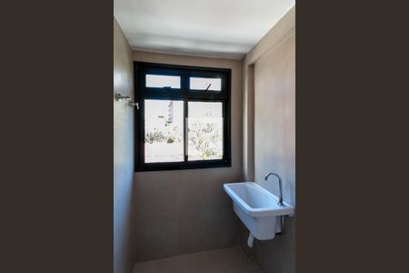 Apartamento à venda com 85m², 3 quartos e 2 vagas Apartamento à venda com 85m², 3 quartos e 2 vagasCozinha e Área de Serviço