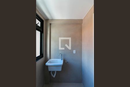 Apartamento à venda com 85m², 3 quartos e 2 vagas Apartamento à venda com 85m², 3 quartos e 2 vagasCozinha e Área de Serviço