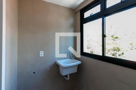 Apartamento à venda com 85m², 3 quartos e 2 vagas Apartamento à venda com 85m², 3 quartos e 2 vagasCozinha e Área de Serviço