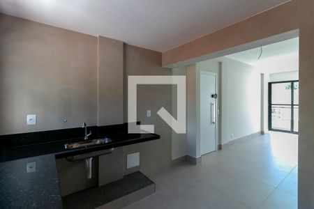 Apartamento à venda com 85m², 3 quartos e 2 vagas Apartamento à venda com 85m², 3 quartos e 2 vagasCozinha e Área de Serviço