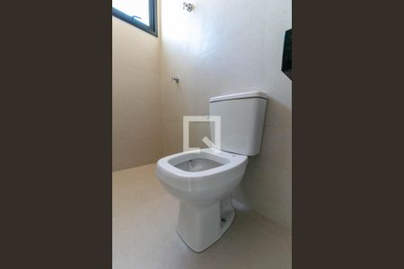 Apartamento à venda com 85m², 3 quartos e 2 vagas Apartamento à venda com 85m², 3 quartos e 2 vagasBanheiro da Suíte