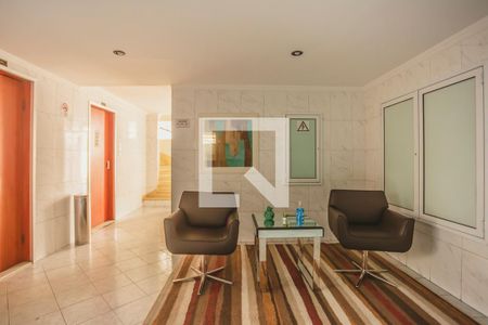 Apartamento para alugar com 78m², 2 quartos e 1 vaga Apartamento para alugar com 78m², 2 quartos e 1 vagaHall social