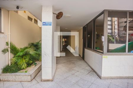 Apartamento para alugar com 78m², 2 quartos e 1 vaga Apartamento para alugar com 78m², 2 quartos e 1 vagaHall social