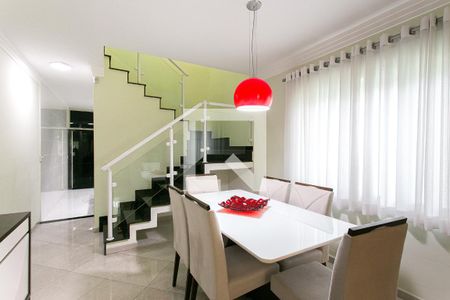 Sala de casa à venda com 3 quartos, 120m² em Vila Carrao, São Paulo