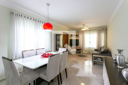 Sala de casa à venda com 3 quartos, 120m² em Vila Carrao, São Paulo