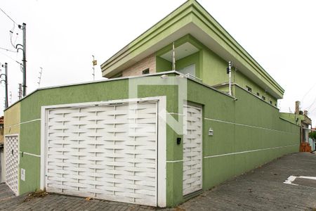 Casa à venda com 120m², 3 quartos e 3 vagasFachada