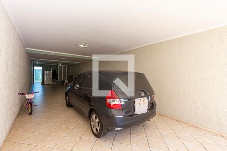Casa à venda com 254m², 4 quartos e 8 vagasGaragem
