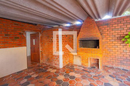 Casa para alugar com 90m², 3 quartos e 2 vagasChurrasqueira