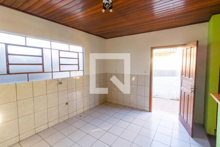 Casa para alugar com 90m², 3 quartos e 2 vagasCozinha e Área de Serviço
