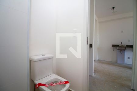 Banheiro de apartamento à venda com 1 quarto, 31m² em Pinheiros, São Paulo