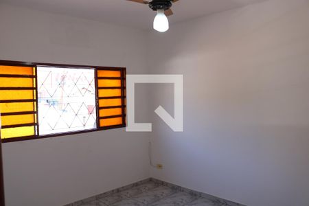 Casa à venda com 200m², 4 quartos e 2 vagasSuíte 3