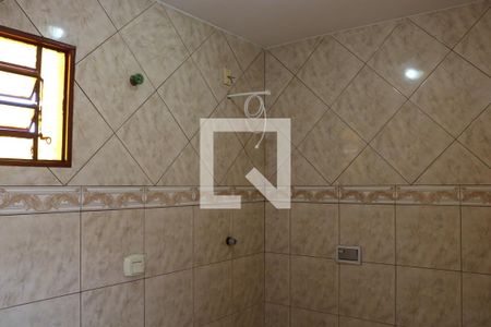 Casa à venda com 200m², 4 quartos e 2 vagasBanheiro da Suíte 2