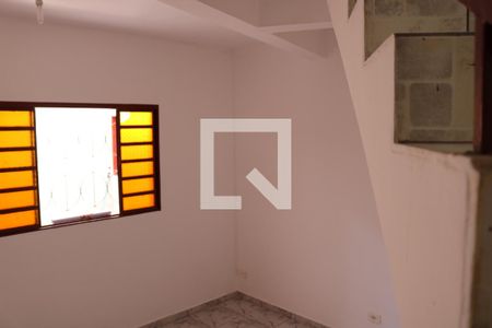 Sala de casa à venda com 4 quartos, 200m² em Vila Abajá, Goiânia