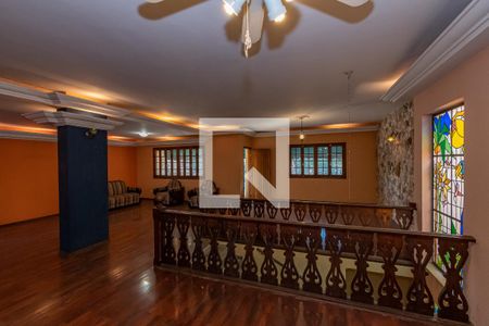 Sala de Estar  de casa para alugar com 4 quartos, 314m² em Jardim Nossa Senhora Auxiliadora, Campinas