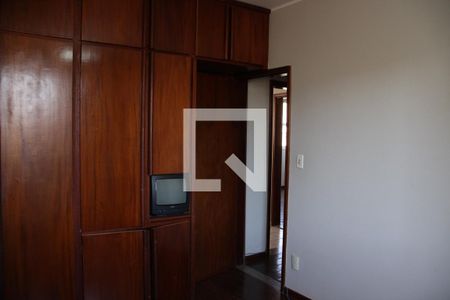 Quarto 1 de apartamento para alugar com 3 quartos, 200m² em Cazeca, Uberlândia