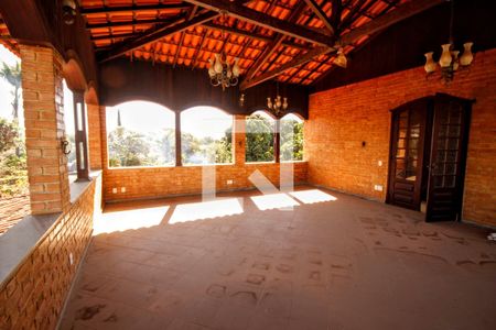 Varanda de casa à venda com 5 quartos, 448m² em Várzea, Lagoa Santa