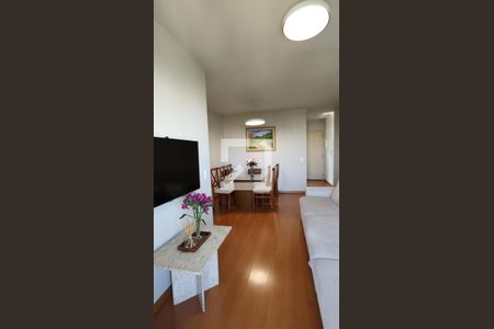 sala de apartamento à venda com 3 quartos, 64m² em Vila Carbone, São Paulo