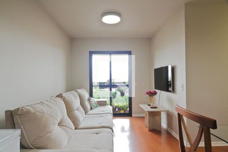 Sala de apartamento à venda com 3 quartos, 64m² em Vila Carbone, São Paulo