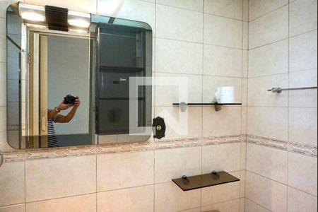 Apartamento para alugar com 70m², 2 quartos e 1 vaga Apartamento para alugar com 70m², 2 quartos e 1 vagaBanheiro