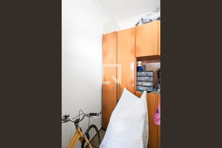 Casa à venda com 333m², 4 quartos e 7 vagas Casa à venda com 333m², 4 quartos e 7 vagasQuarto de serviço