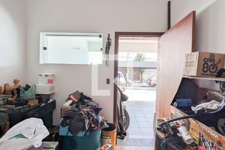 Casa à venda com 333m², 4 quartos e 7 vagas Casa à venda com 333m², 4 quartos e 7 vagasDepósito