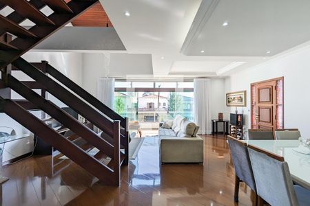 Sala de casa à venda com 4 quartos, 333m² em Bairro dos Casa, São Bernardo do Campo