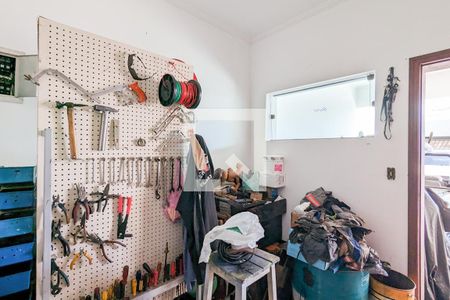 Casa à venda com 333m², 4 quartos e 7 vagas Casa à venda com 333m², 4 quartos e 7 vagasDepósito