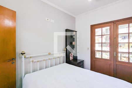 Casa à venda com 333m², 4 quartos e 7 vagas Casa à venda com 333m², 4 quartos e 7 vagasQuarto 4