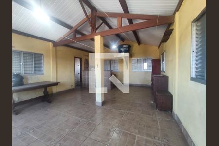 Casa à venda com 150m², 4 quartos e 2 vagasTerraço