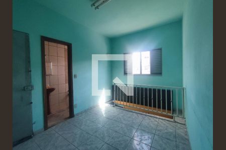 Casa à venda com 150m², 4 quartos e 2 vagasHall quartos