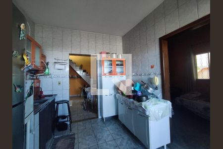 Casa à venda com 150m², 4 quartos e 2 vagasCozinha