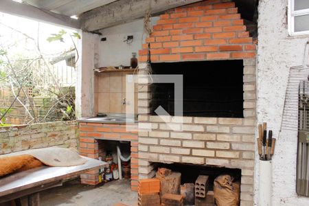 Casa à venda com 100m², 2 quartos e 2 vagas Casa à venda com 100m², 2 quartos e 2 vagasÁrea comum - Churrasqueira