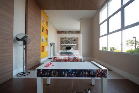 Apartamento à venda com 68m², 2 quartos e 1 vaga Apartamento à venda com 68m², 2 quartos e 1 vagaÁrea comum - Salão de jogos