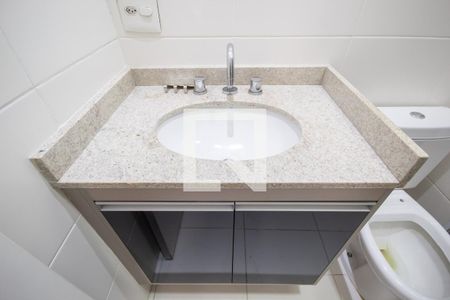 Apartamento à venda com 68m², 2 quartos e 1 vaga Apartamento à venda com 68m², 2 quartos e 1 vagaBanheiro 2