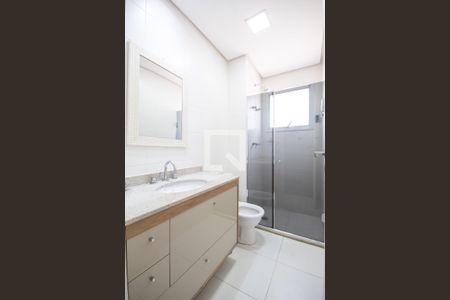 Apartamento à venda com 68m², 2 quartos e 1 vaga Apartamento à venda com 68m², 2 quartos e 1 vagaBanheiro da Suíte